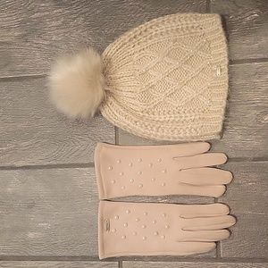 New Without Tags Hat and Glove Set with Pearls